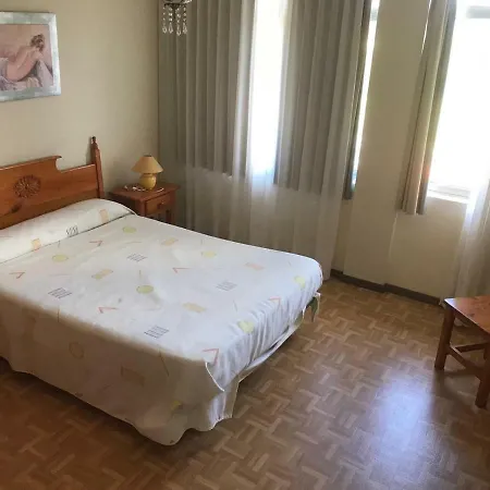 Casa Macareno * Os Muinos